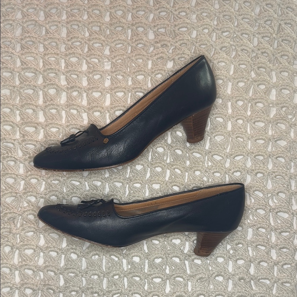 Vintage Elegant Italian Navy Leather Heels